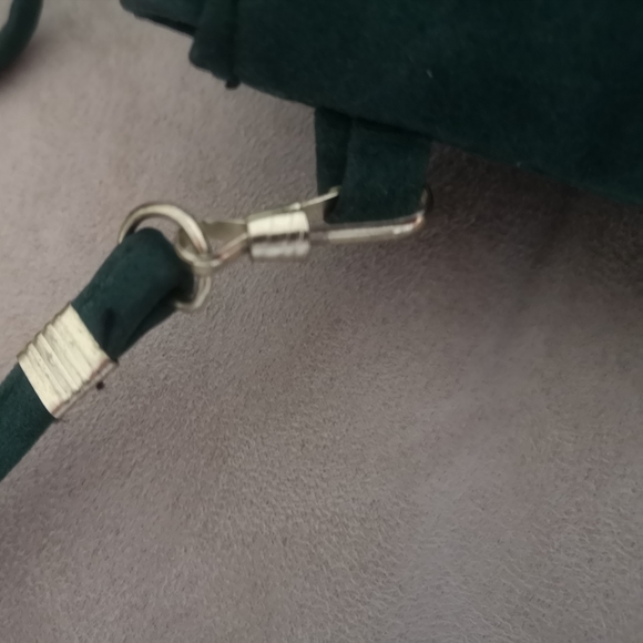 Lady K- Green Velvet Crossbody Purse - Picture 6 of 6